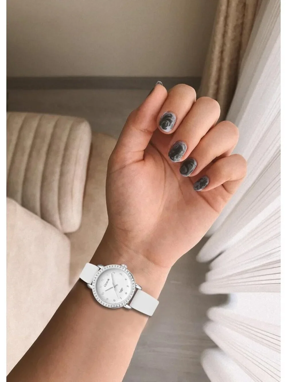 Women's All White Analog Quartz Crystal Rhinestone Bezel Waterproof Wrist Watch
